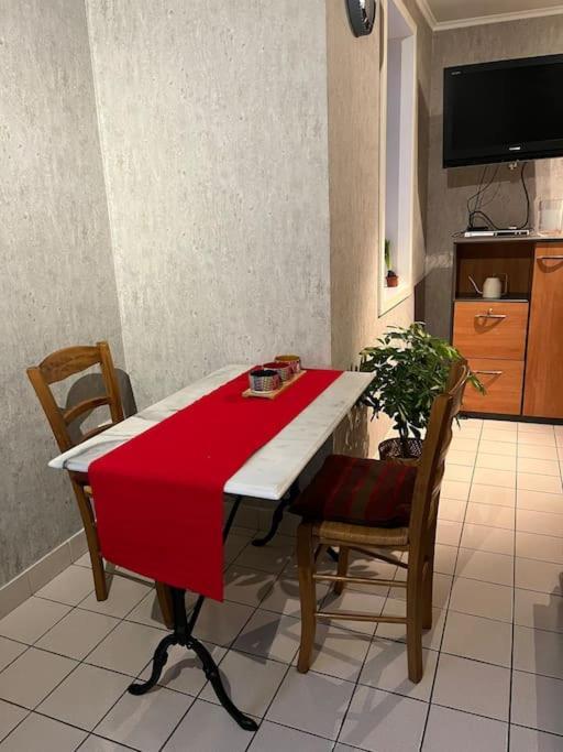 Le Clos Du Chateau Rouge 3* Avec Parking Securise Annemasse Exterior foto
